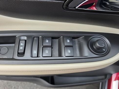 Used 2018 Buick Encore Preferred w/ Experience Buick Package image 12