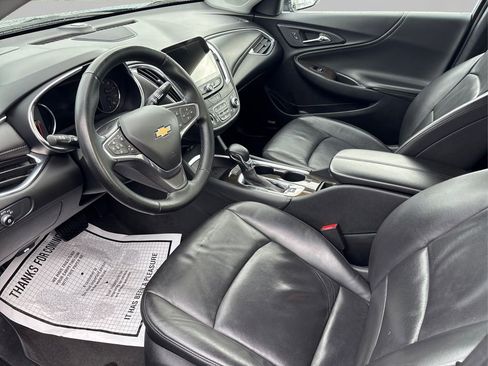 Used 2024 Chevrolet Malibu LT image 9