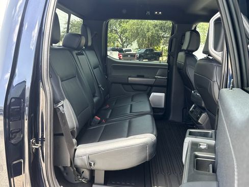 Used 2025 Ford F150 Lariat w/ Equipment Group 502A High AWD/4WD image 30