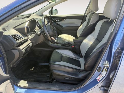 Used 2019 Subaru Crosstrek 2.0i Limited w/ Moonroof Package w/Navigation AWD/4WD image 9