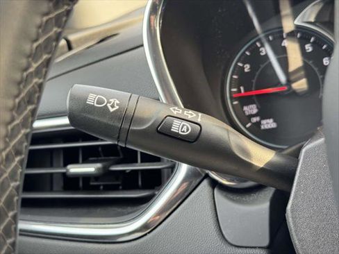 Used 2024 Chevrolet Equinox LT image 16