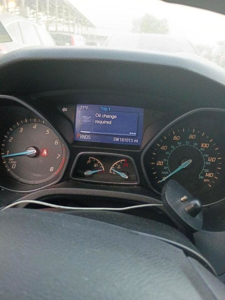 Used 2014 Ford Focus SE w/ Equipment Group 201A FWD image 11