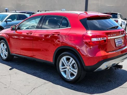 Used 2016 Mercedes-Benz GLA 250 4MATIC image 4