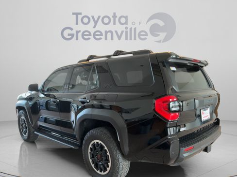 Used 2025 Toyota 4Runner TRD Off-Road AWD/4WD image 4