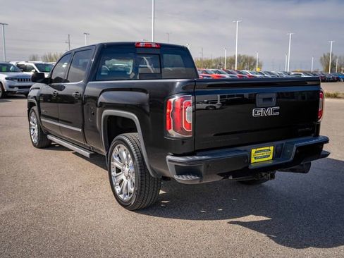 Used 2016 GMC Sierra 1500 Denali w/ Denali Ultimate Package AWD/4WD image 9