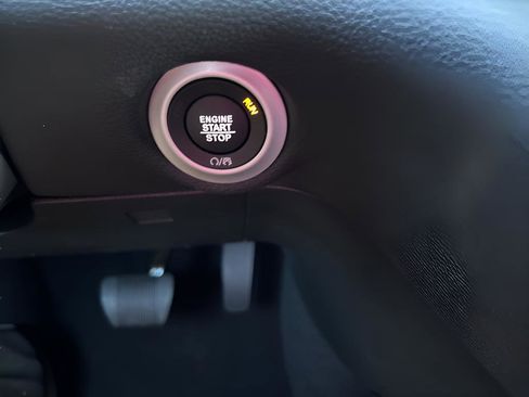 New 2026 Chrysler Pacifica Select image 19