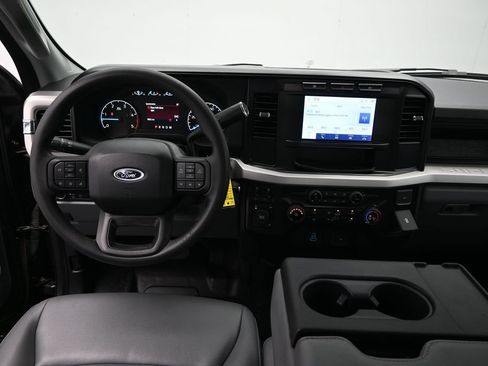 Used 2024 Ford F350 XL AWD/4WD image 19
