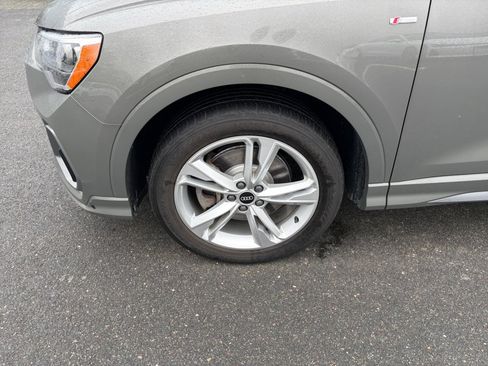 Used 2021 Audi Q3 2.0T Premium w/ Convenience Package AWD/4WD image 27