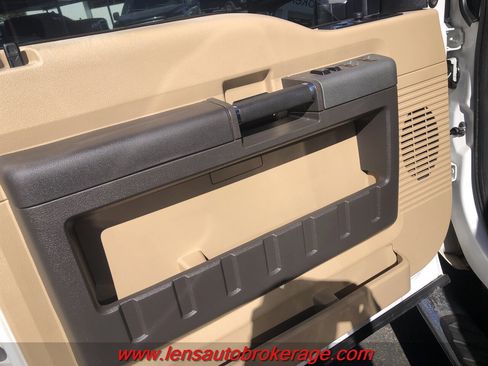 Used 2011 Ford F250 Lariat w/ Lariat Ultimate Pkg image 9