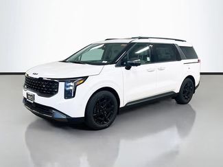 New 2026 Kia Carnival SX video 3