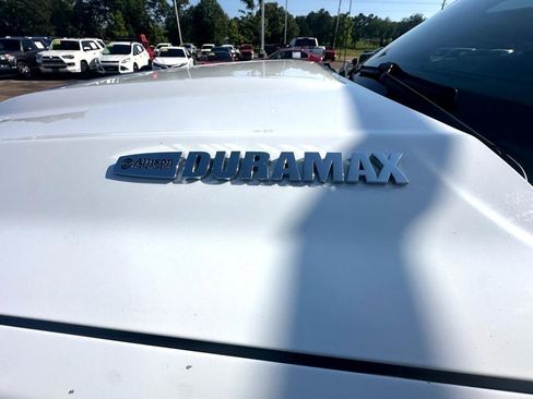 Used 2018 Chevrolet Silverado 3500 W/T w/ WT Convenience Package image 12