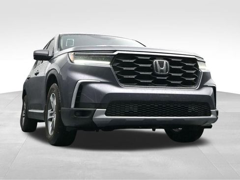Used 2025 Honda Pilot EX-L image 46
