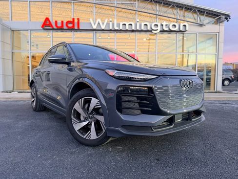 Used 2025 Audi Q6 e-tron Premium Plus w/ Premium Plus image 8