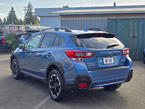 Used 2021 Subaru Crosstrek 2.0i Premium w/ Moonroof Package AWD/4WD image 6