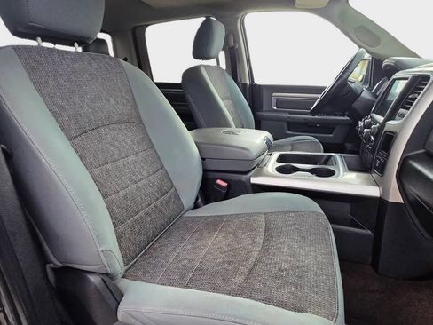 Used 2017 RAM 1500 Big Horn RWD image 12