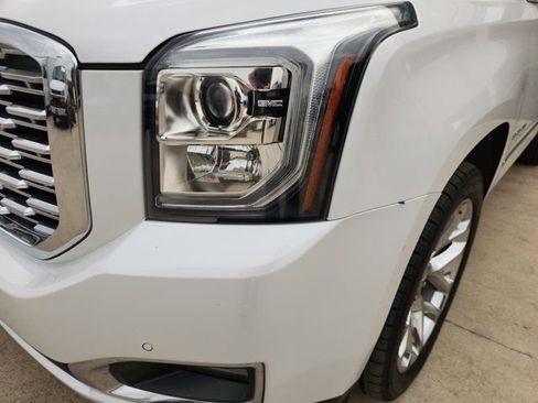 Used 2020 GMC Yukon XL Denali w/ Open Road Package image 7