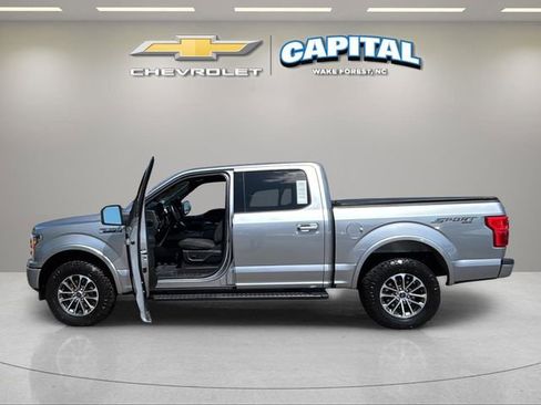 Used 2020 Ford F150 XLT w/ Equipment Group 302A Luxury AWD/4WD image 17