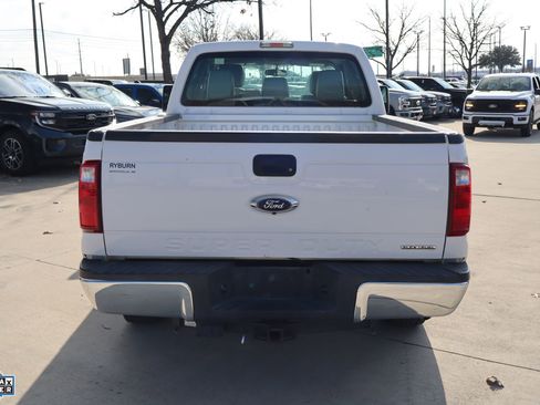 Used 2016 Ford F250 XL w/ XL Appearance Package image 6