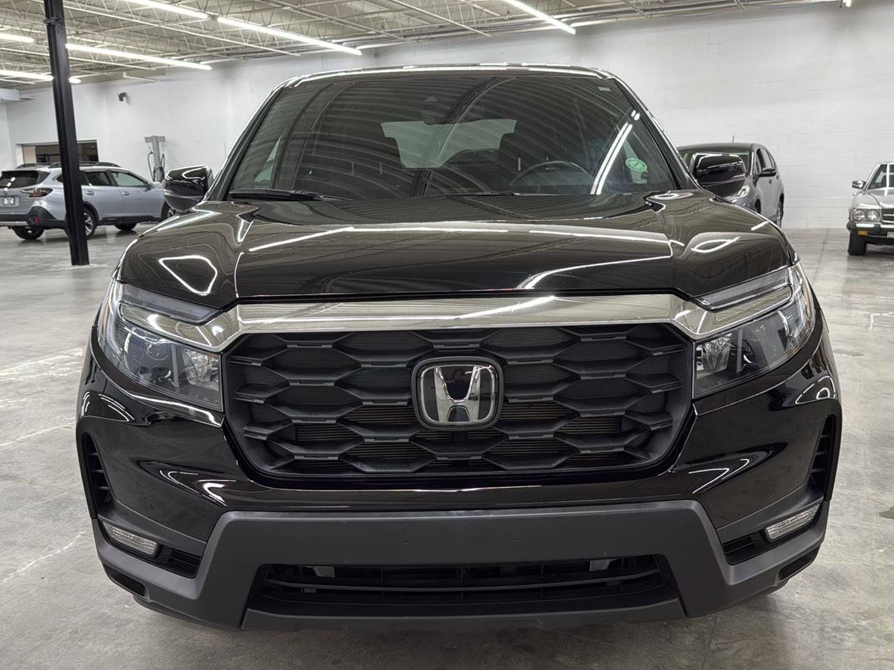 Used 2023 Honda Passport EX-L image 3