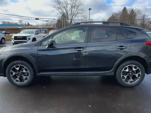 Used 2019 Subaru Crosstrek 2.0i w/ Eyesight System image 5