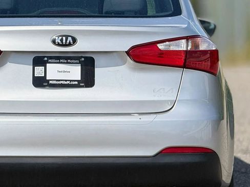 Used 2015 Kia Forte LX w/ Popular Package FWD image 14