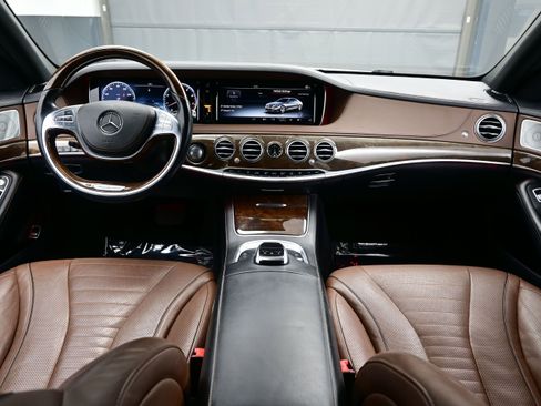 Used 2015 Mercedes-Benz S 550 Sedan image 20