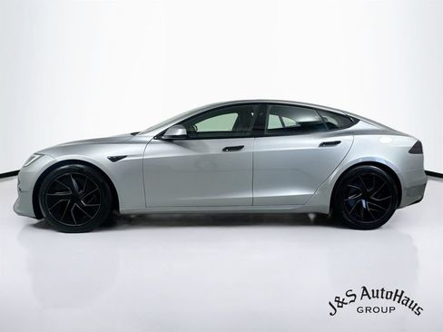 Used 2026 Tesla Model S AWD/4WD image 4