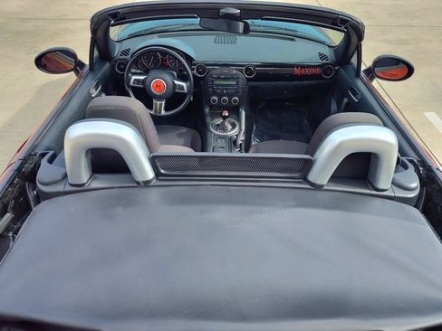 Used 2012 MAZDA MX-5 Miata Sport w/ Convenience Pkg RWD image 14