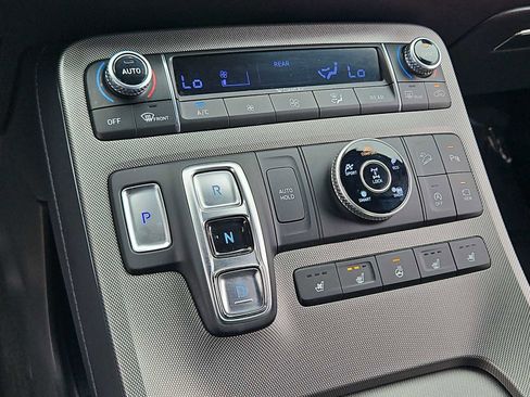 Used 2020 Hyundai Palisade Limited image 34