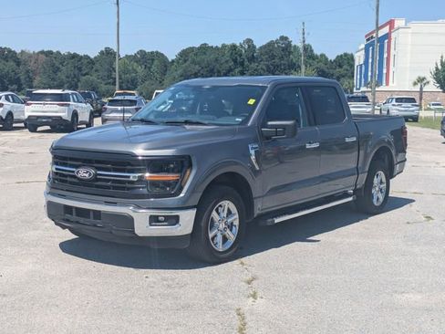Used 2025 Ford F150 XLT w/ Equipment Group 301A Standard RWD image 7
