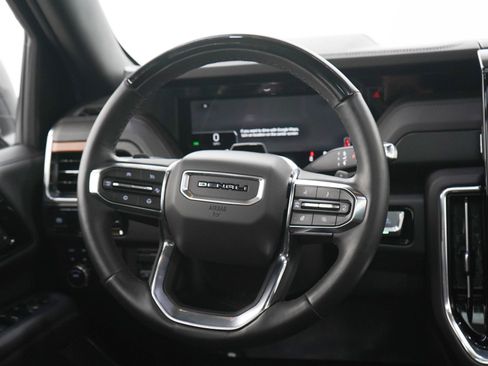 Used 2025 GMC Yukon Denali w/ Denali Reserve Package AWD/4WD image 20