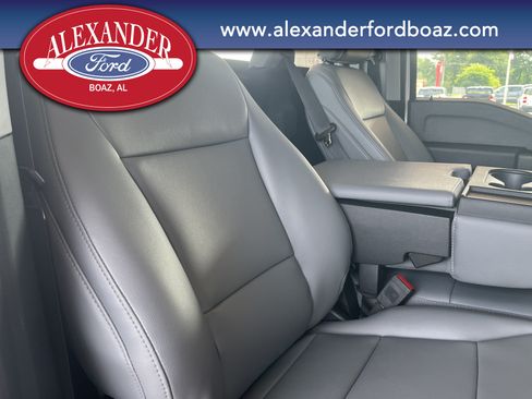 New 2026 Ford F250 XL w/ XL Off-Road Package AWD/4WD image 18