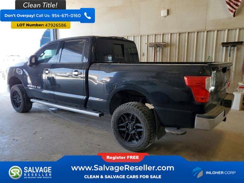 Used 2017 Nissan Titan SV AWD/4WD image 3