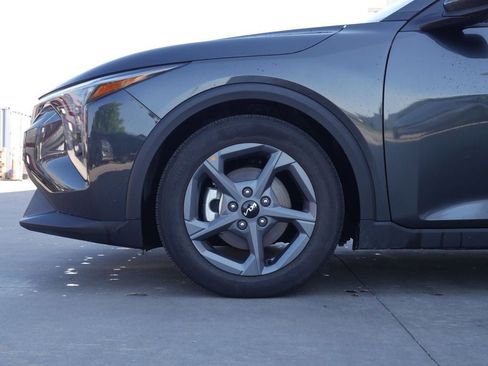 Used 2025 Kia K4 FWD image 6