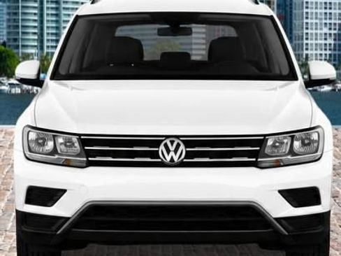 Used 2020 Volkswagen Tiguan S FWD image 5