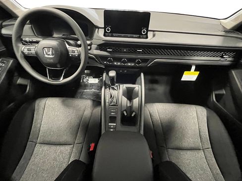 New 2025 Honda Accord SE image 15