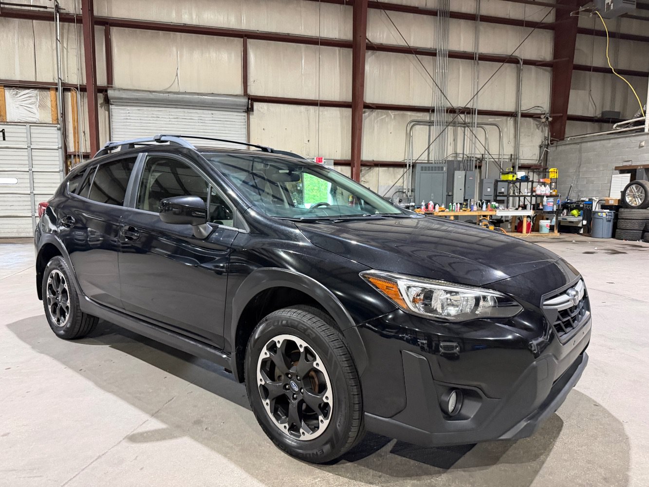 Used 2021 Subaru Crosstrek 2.0i Premium AWD/4WD image 2