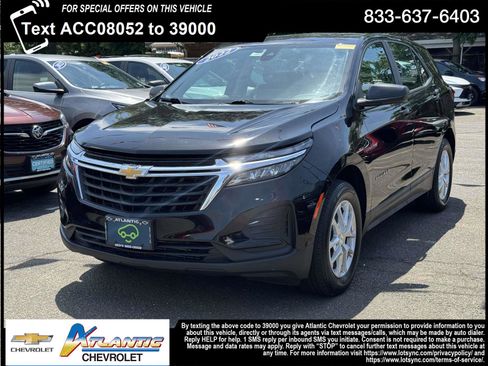 Used 2022 Chevrolet Equinox LS w/ Driver Confidence II Package AWD/4WD image 1