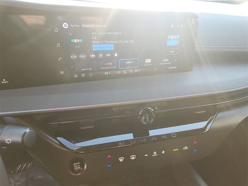 New 2026 Nissan Murano SV image 8