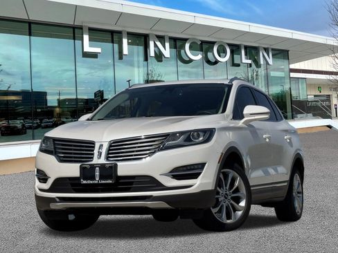 Used 2018 Lincoln MKC Select w/ Select Plus Package image 1