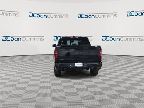 New 2026 RAM 1500 Big Horn AWD/4WD image 8