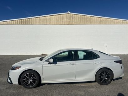 Used 2023 Toyota Camry SE