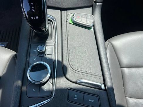 Used 2024 Cadillac XT6 Premium Luxury w/ LPO, Floor Liner Package AWD/4WD image 36