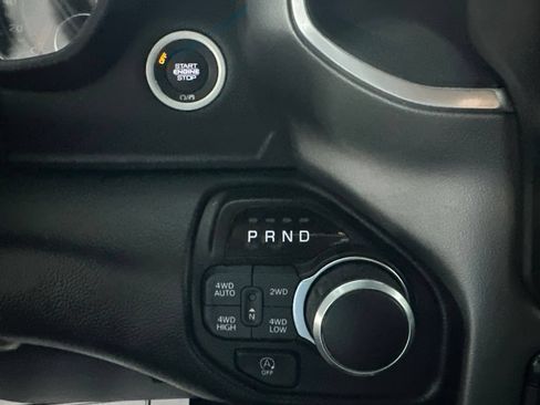 Used 2019 RAM 1500 Big Horn AWD/4WD image 19