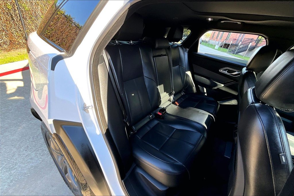 Used 2025 Land Rover Range Rover Velar Dynamic SE AWD/4WD image 37