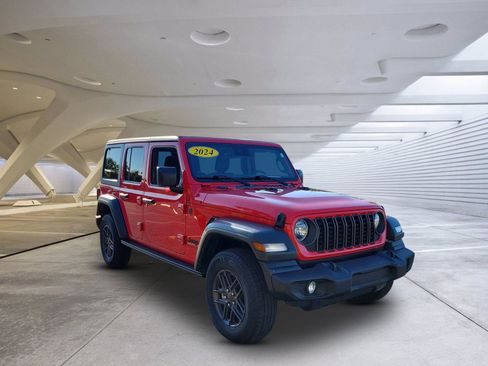 Used 2024 Jeep Wrangler Unlimited Sport AWD/4WD image 1