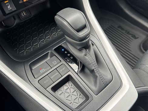 New 2025 Toyota RAV4 XLE image 19