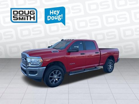 Used 2024 RAM 2500 Big Horn AWD/4WD image 1