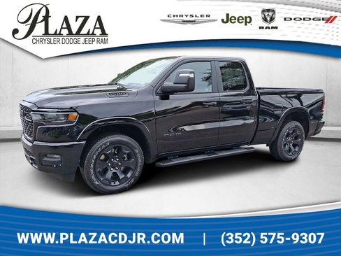 New 2025 RAM 1500 Big Horn AWD/4WD image 1
