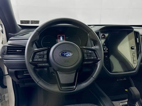 Used 2025 Subaru Forester Premium w/ Convenience Package #1 image 11